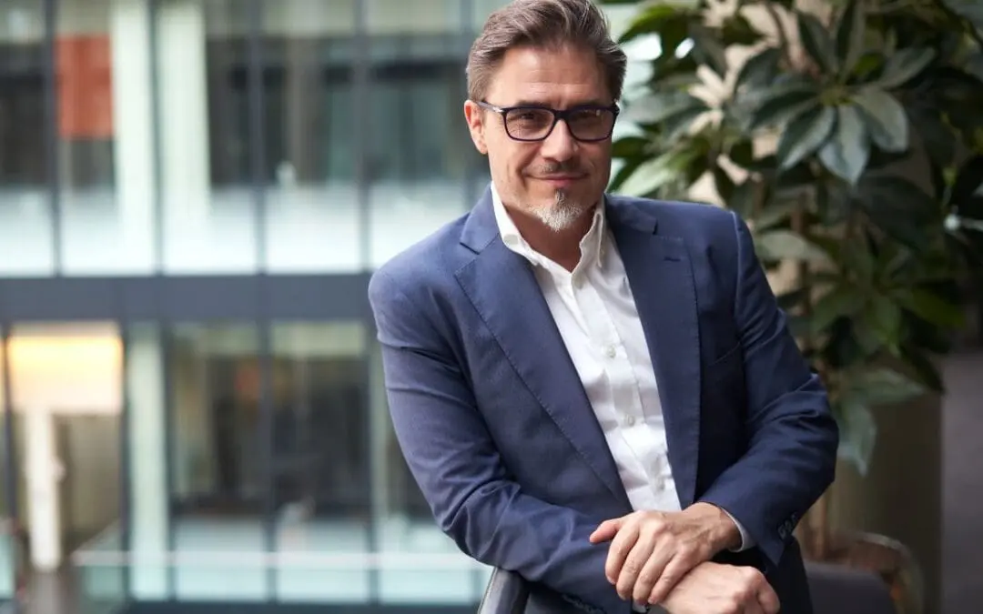 One Thing: Day 854: Tone. Dramatic. Jokes.